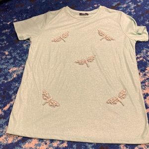 - Short sleeve shirt